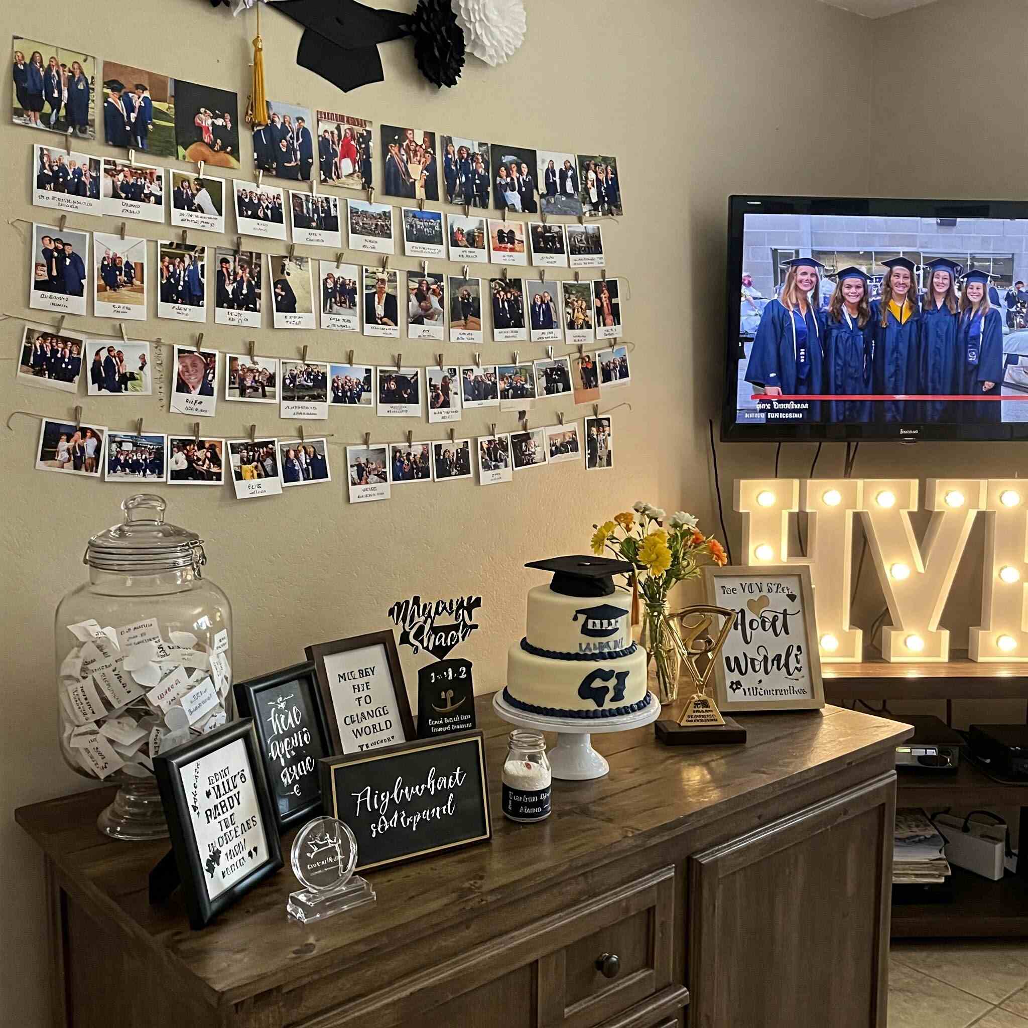 Graduation Party Ideas for Adults
