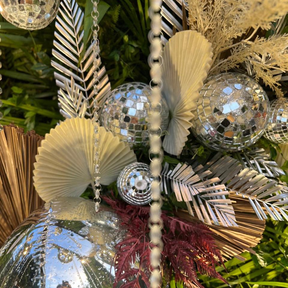 Garden Glam That Shines in Photos