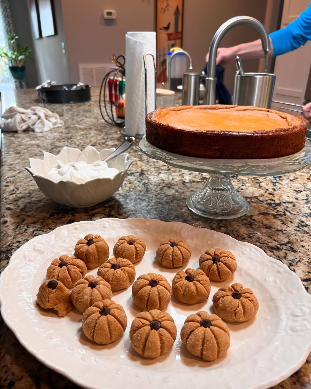 Free & Thanksgiving Dessert Ideas