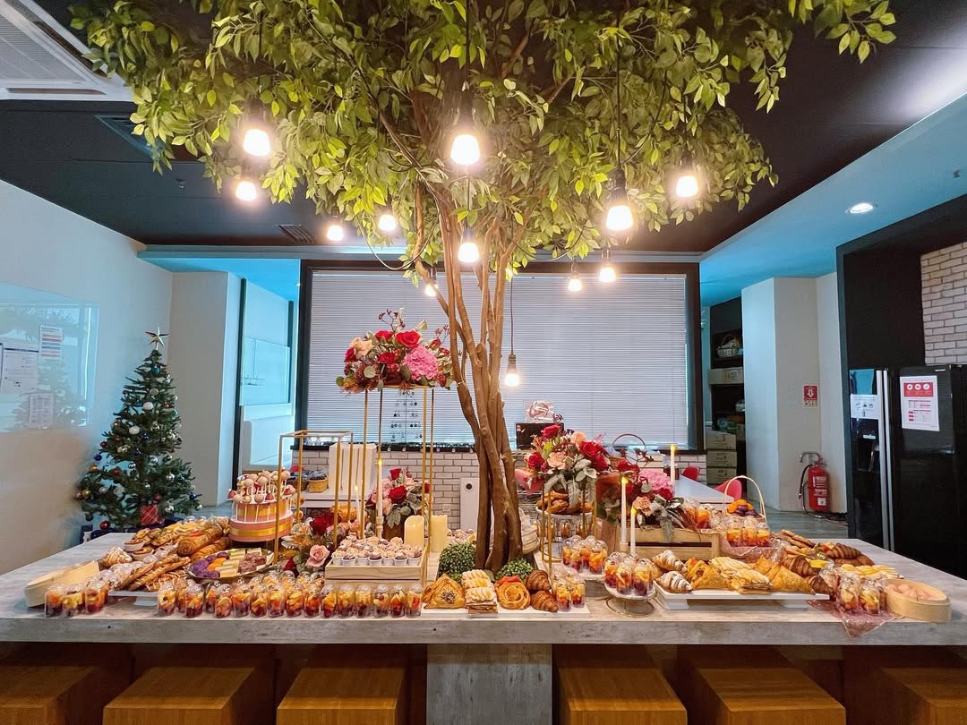 Office Christmas Party Sweet