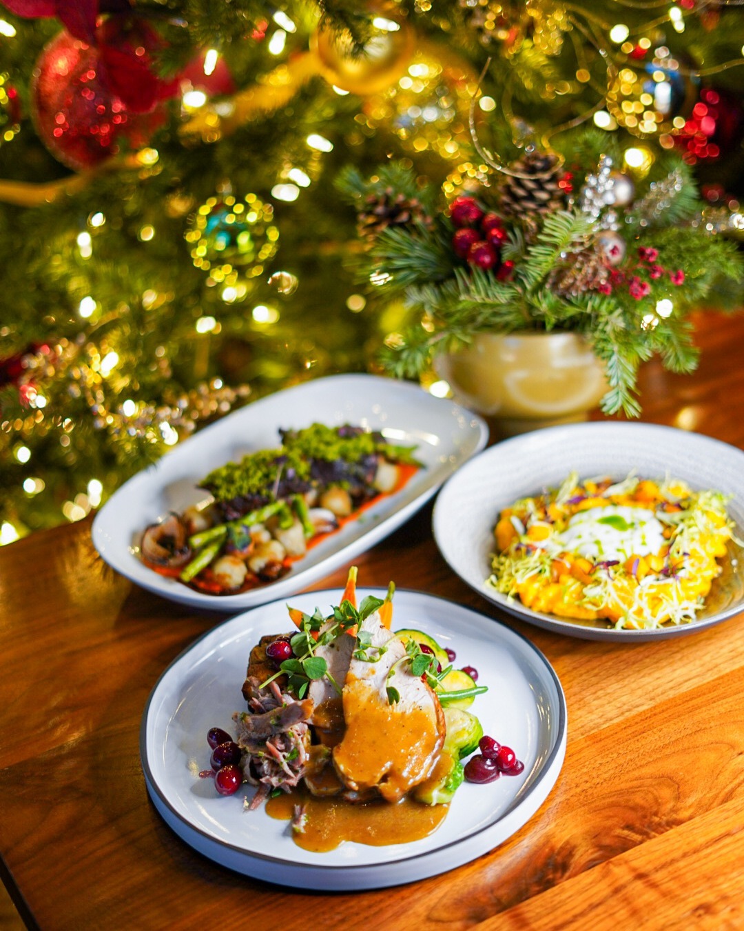 Traditional Main Dishes to Start the Feast