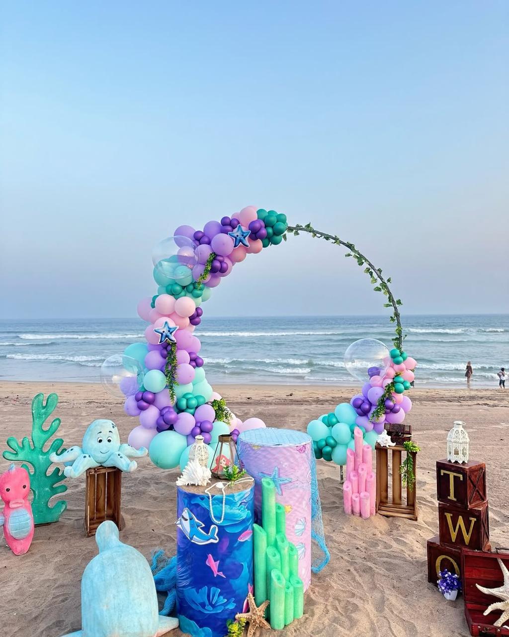 DIY Beach Party Decoration