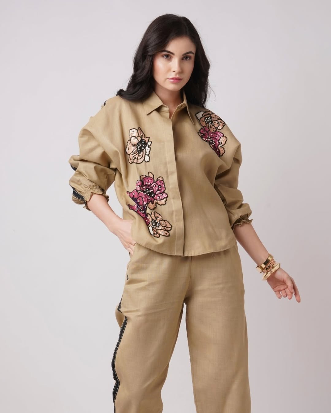 Floral embroidered blazer with matching trousers