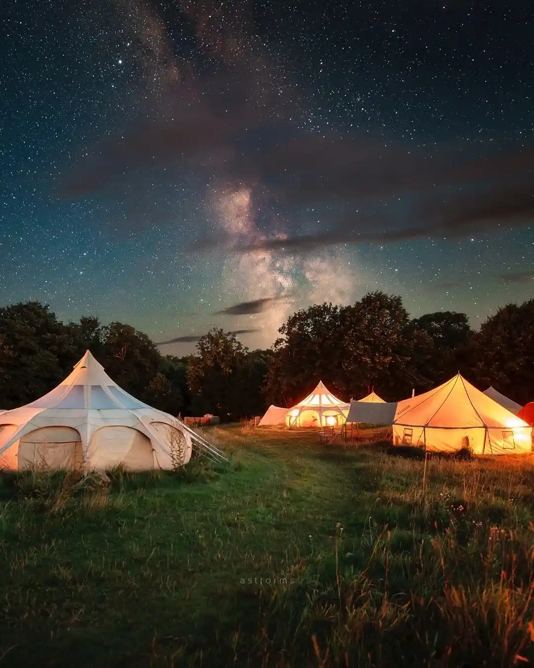 Camping under the stars ⛺