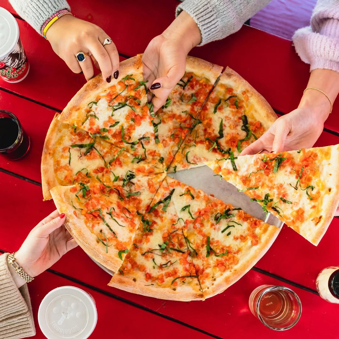Margherita pizza