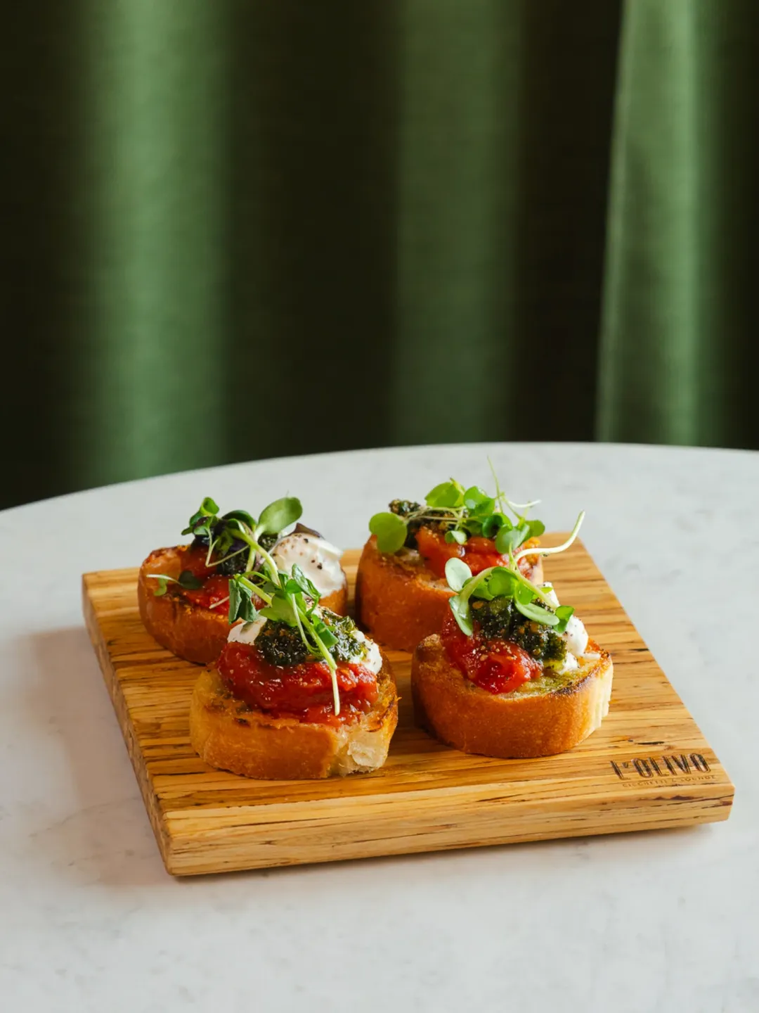 Mini bruschetta with tomato & basil