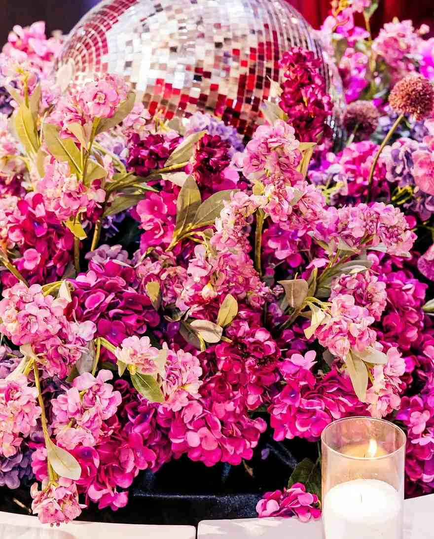 Flower curtain backdrop 🌸