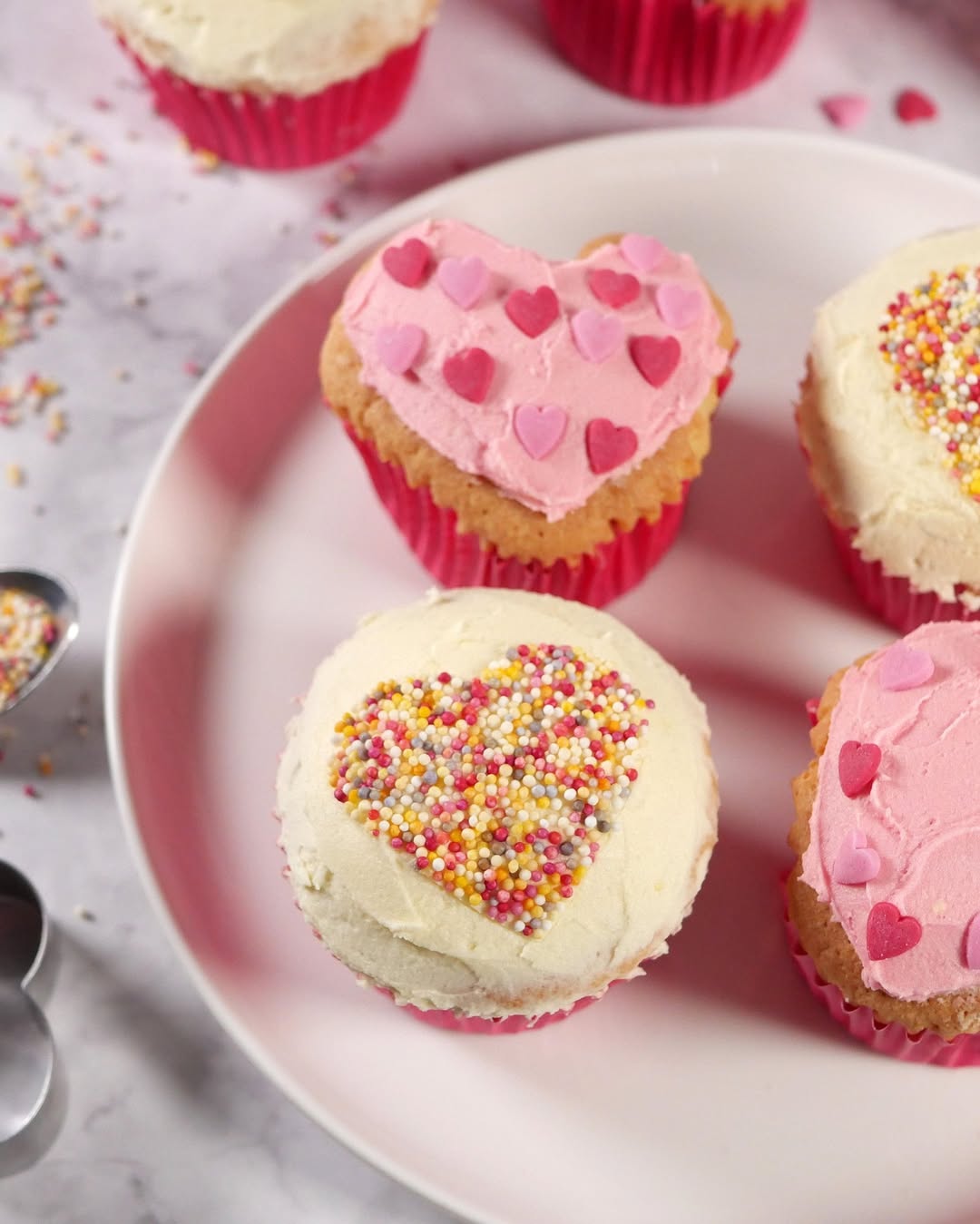 Cupcake Decorating Contest