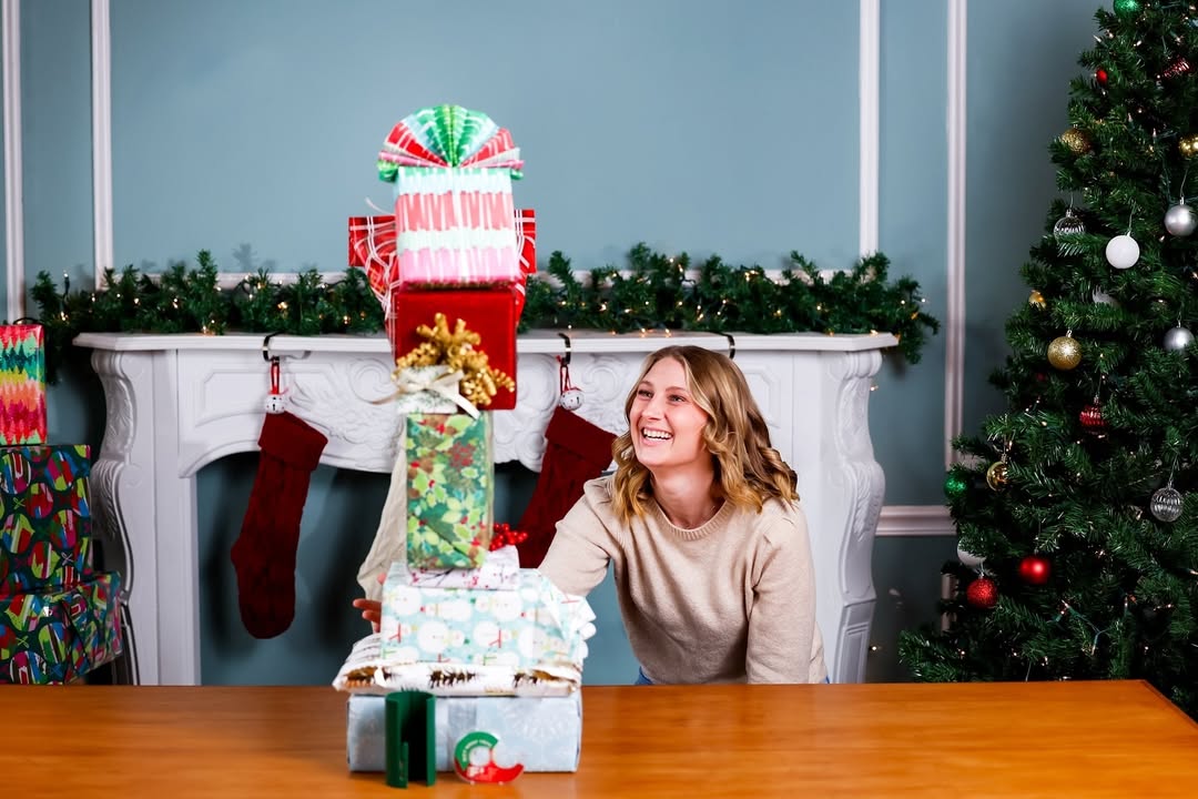 Gift Wrap Race