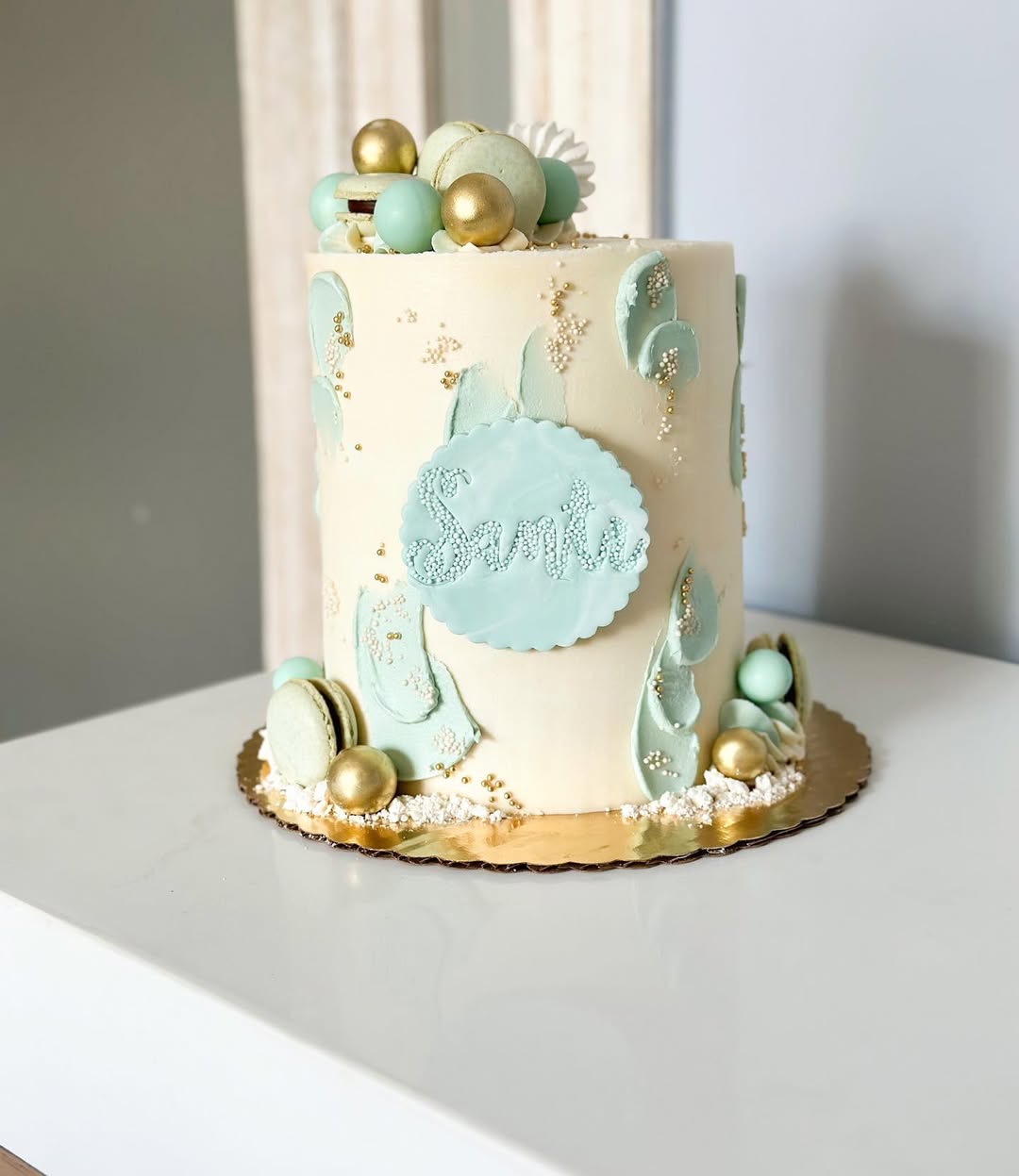 Gold Brushstroke Cake