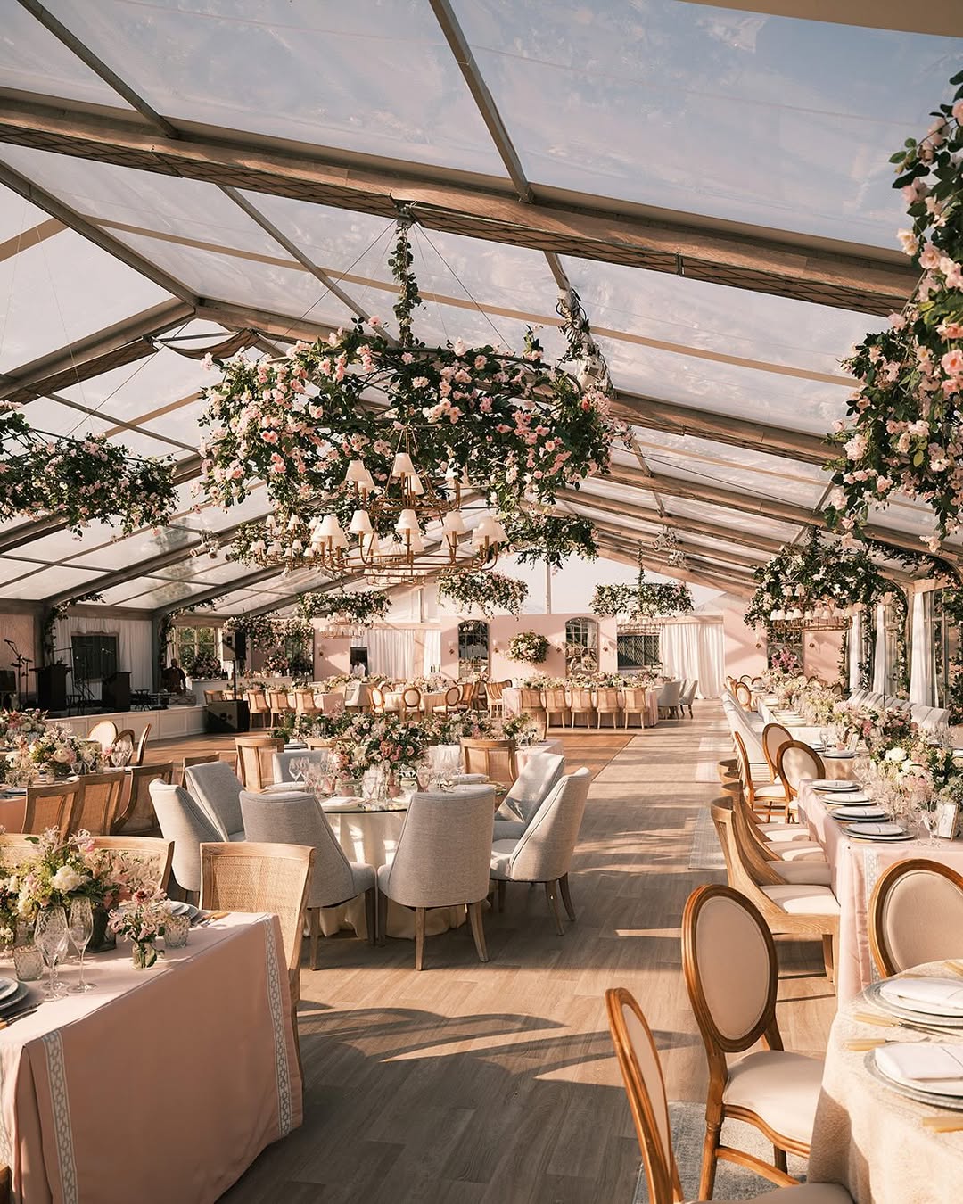 Outdoor Wedding Garden Party Outfit Ideas