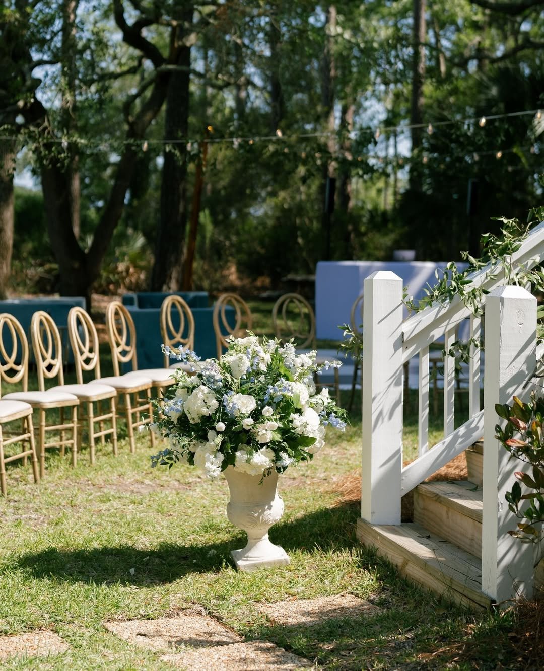 Fun, Seasonal & Personalized Backyard Wedding Ideas 