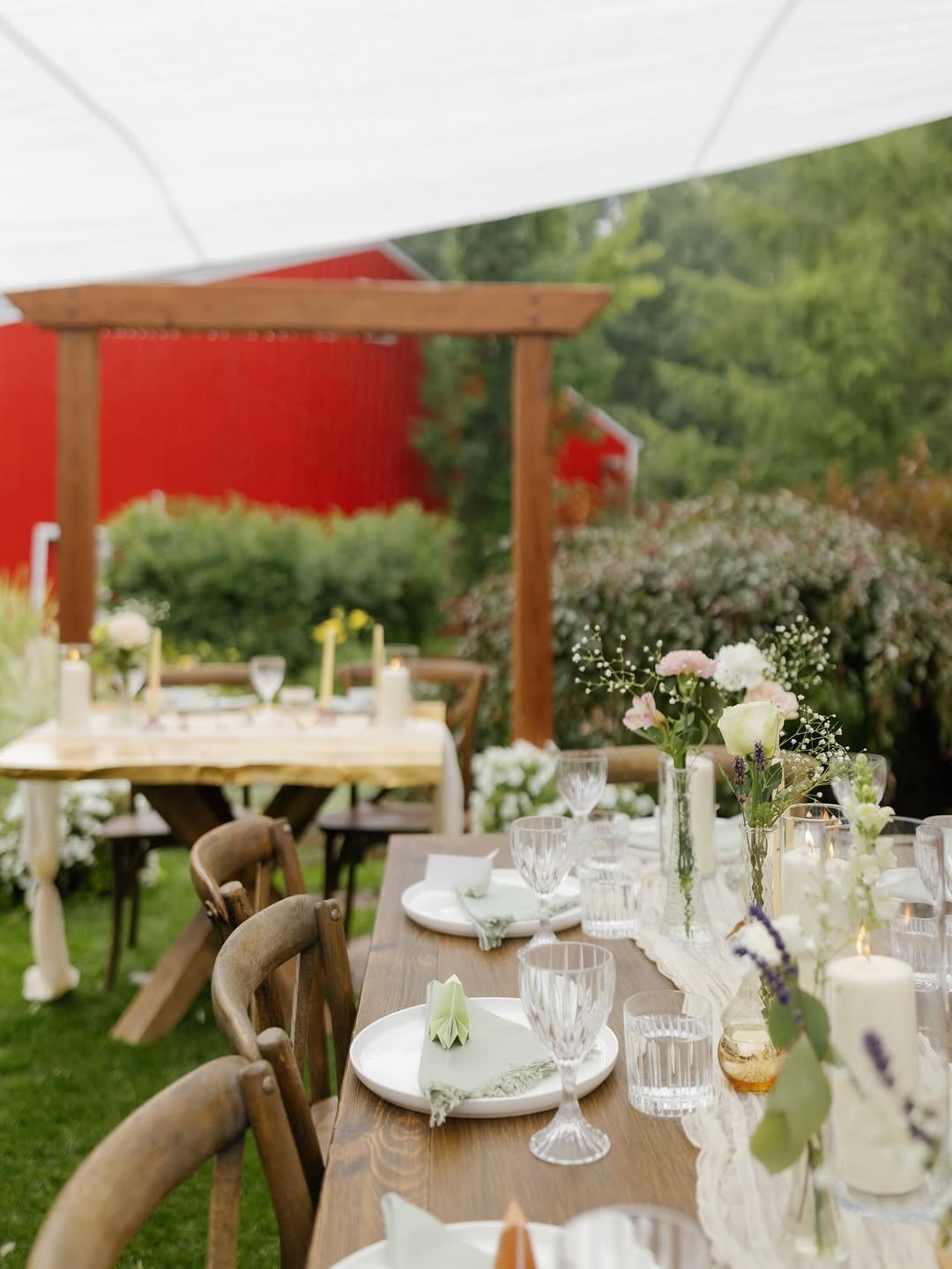 Rustic Backyard Wedding Ideas 