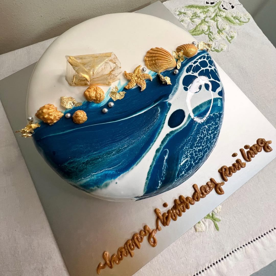 Mirror Glaze Pool Cake