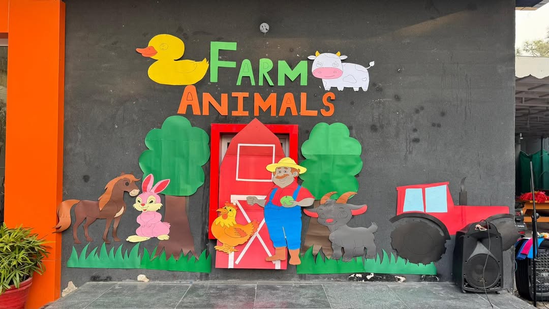Farm Animal Banner