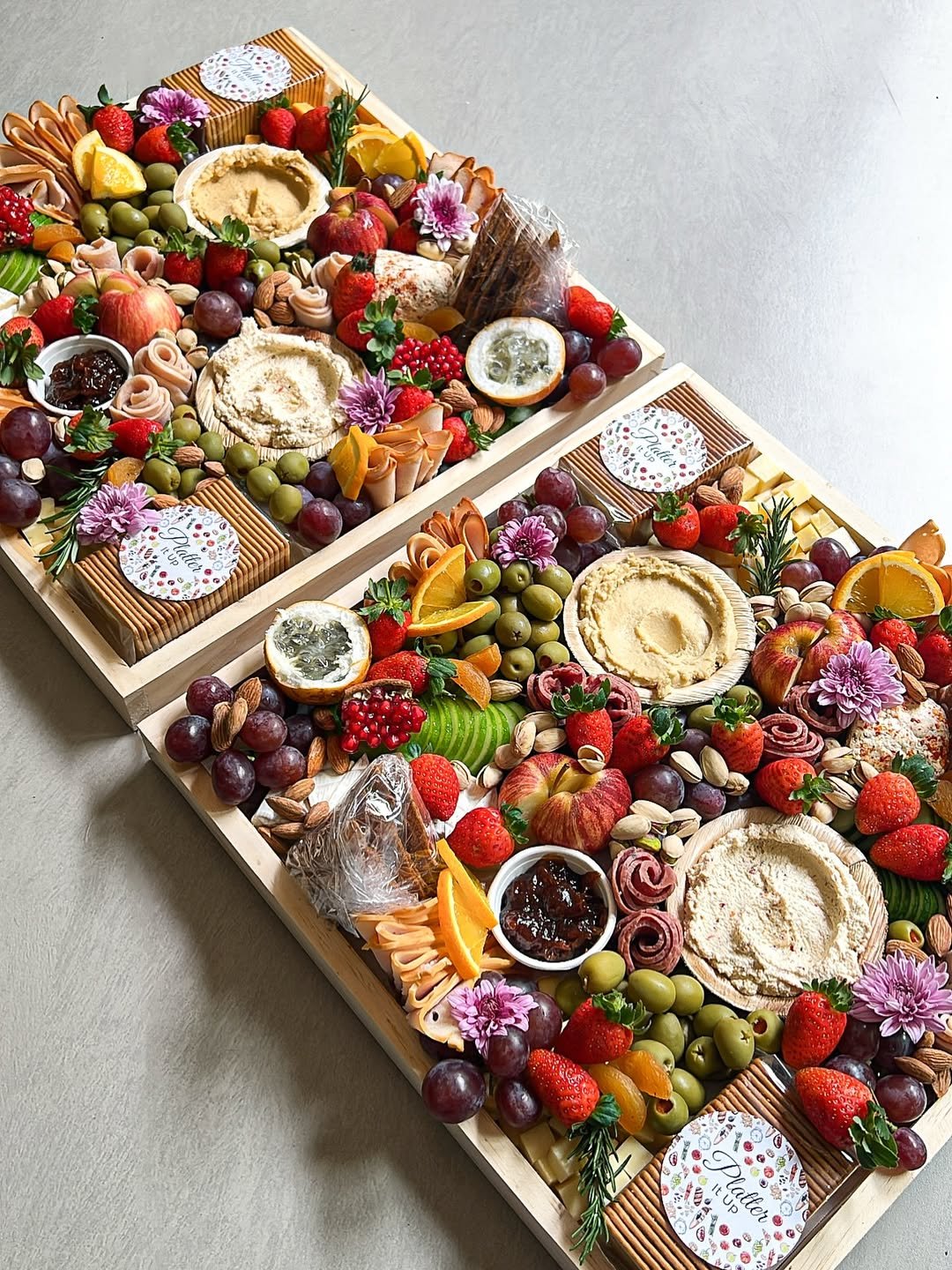 Cheese and Crackers Platter 