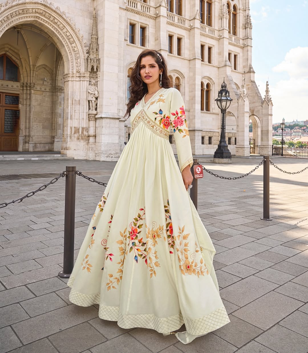 White embroidery dress