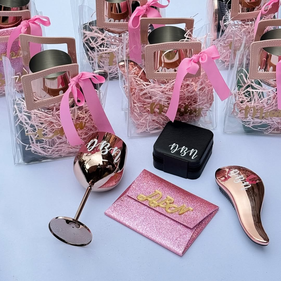 Pink Party Favors & Memory Ideas 
