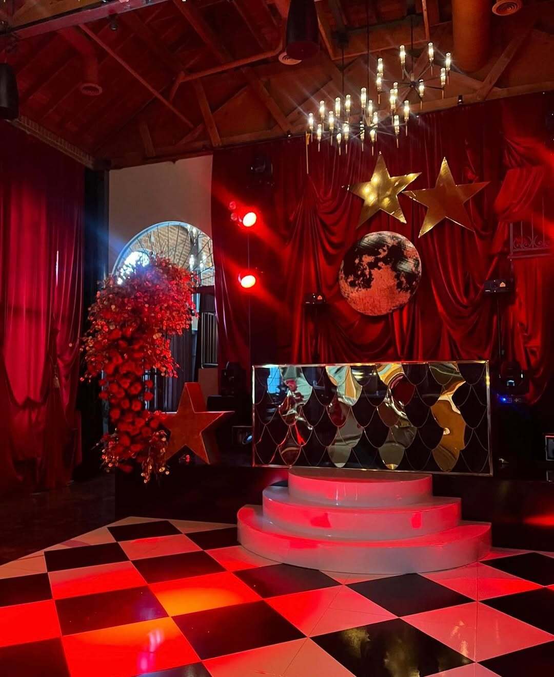 Hollywood Red Carpet Party