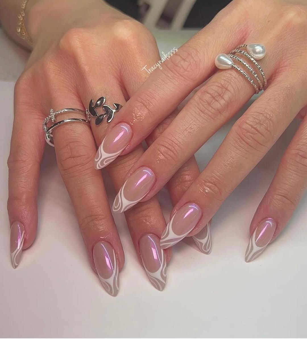 V-Shaped Chrome French