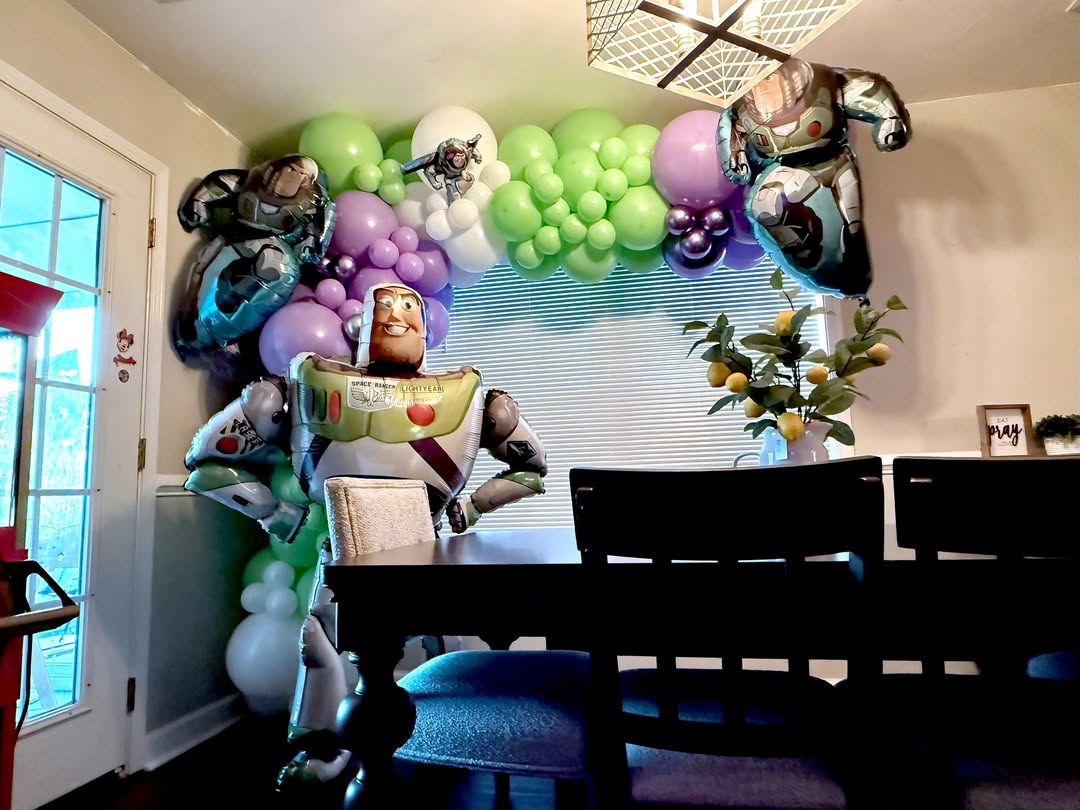 Alien balloon clusters