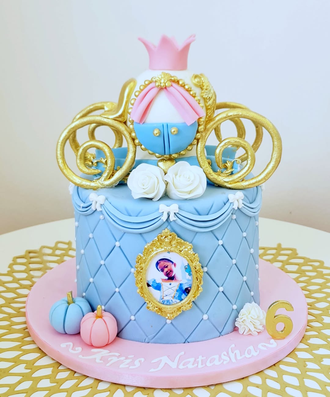 Cinderella-Inspired Cake