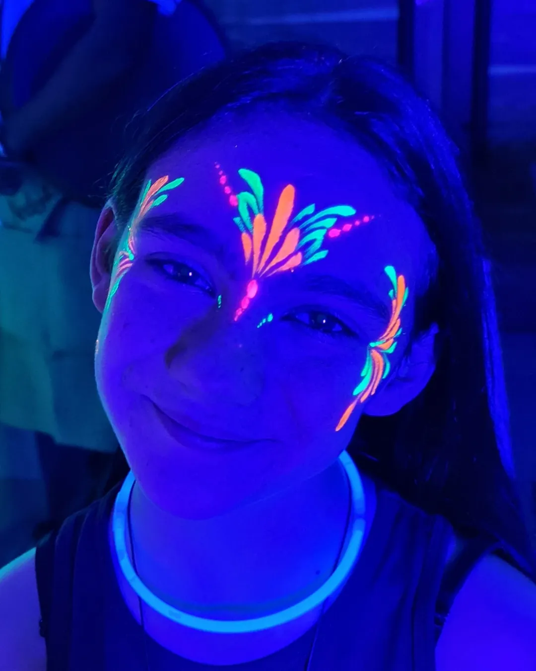 Glow Face Painting