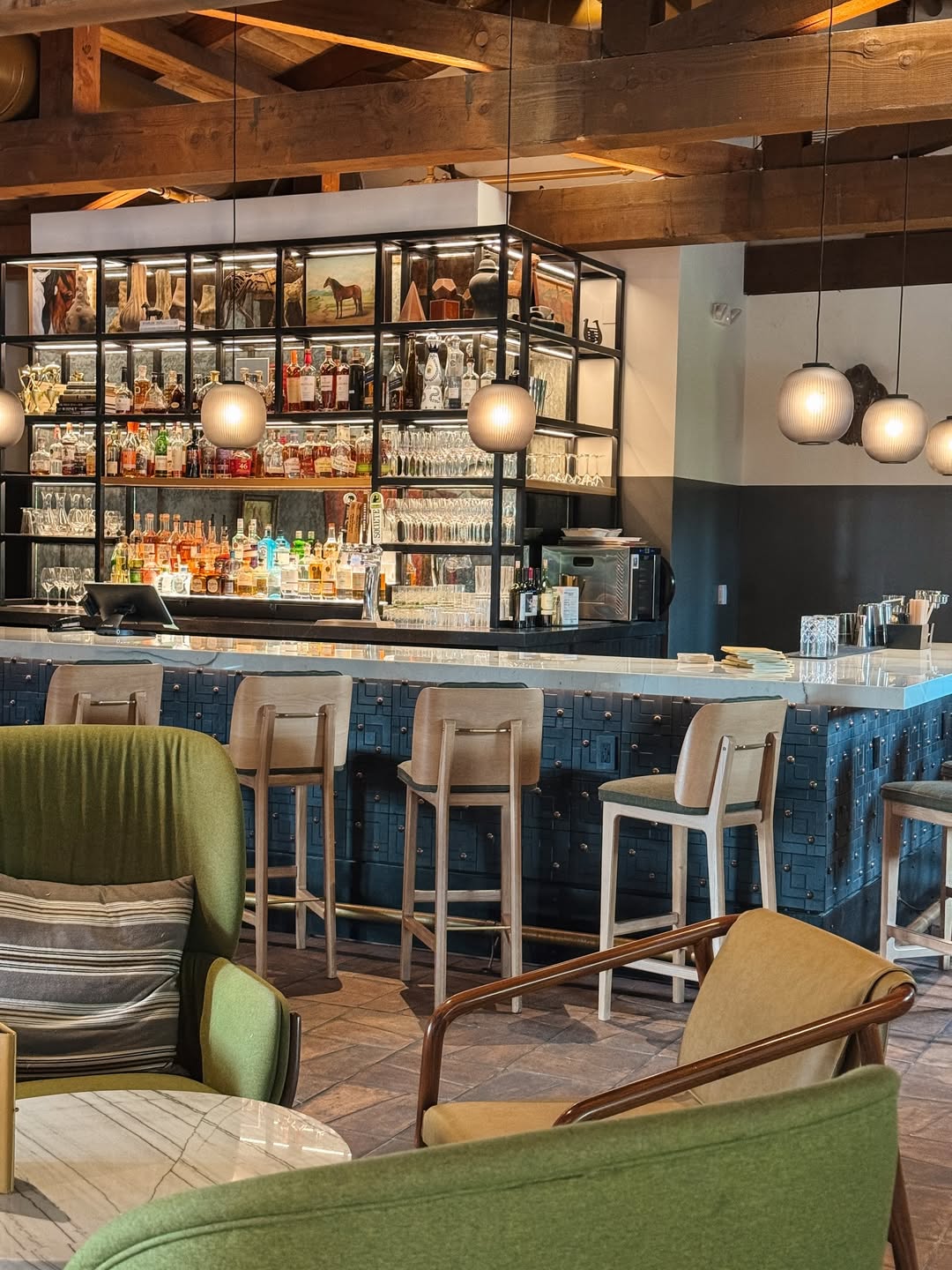 Luxury Hotel Replica Bar