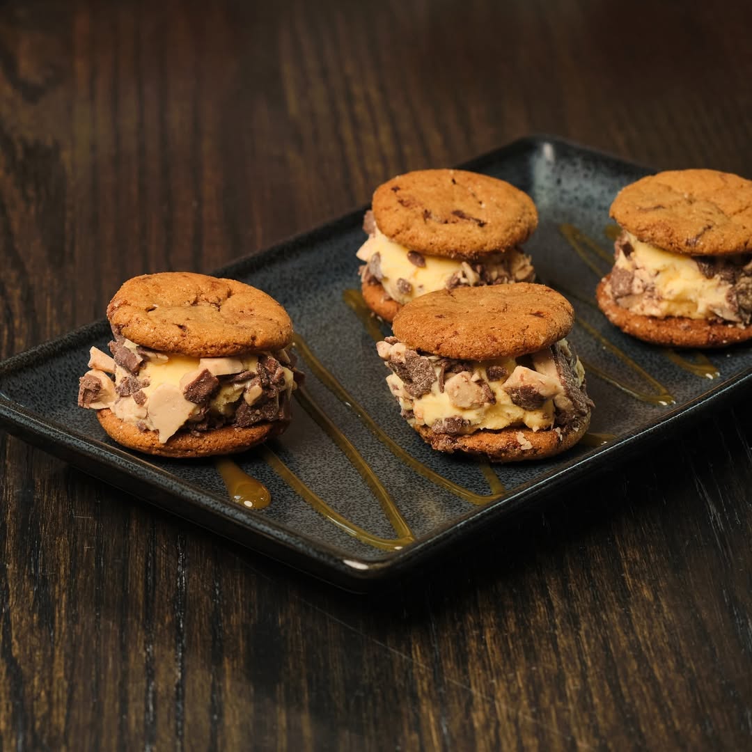 Cookie Ice Cream Sliders