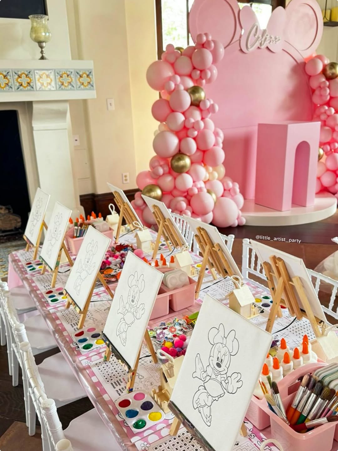 Minnie Art Party